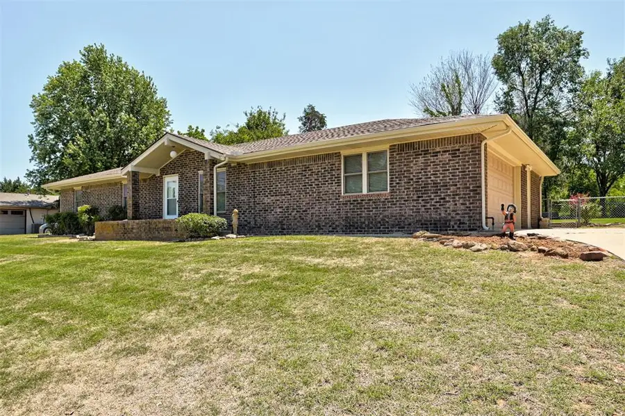 119 Stonegate Drive, Guthrie, OK 73044 - #3