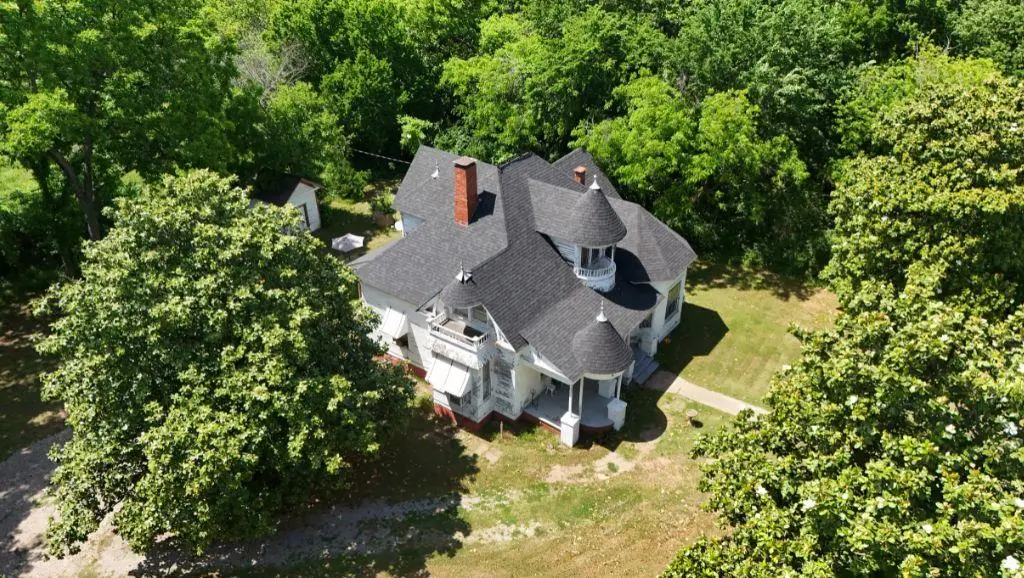 804 N Carr Avenue, Wynnewood, OK 73098 - #1