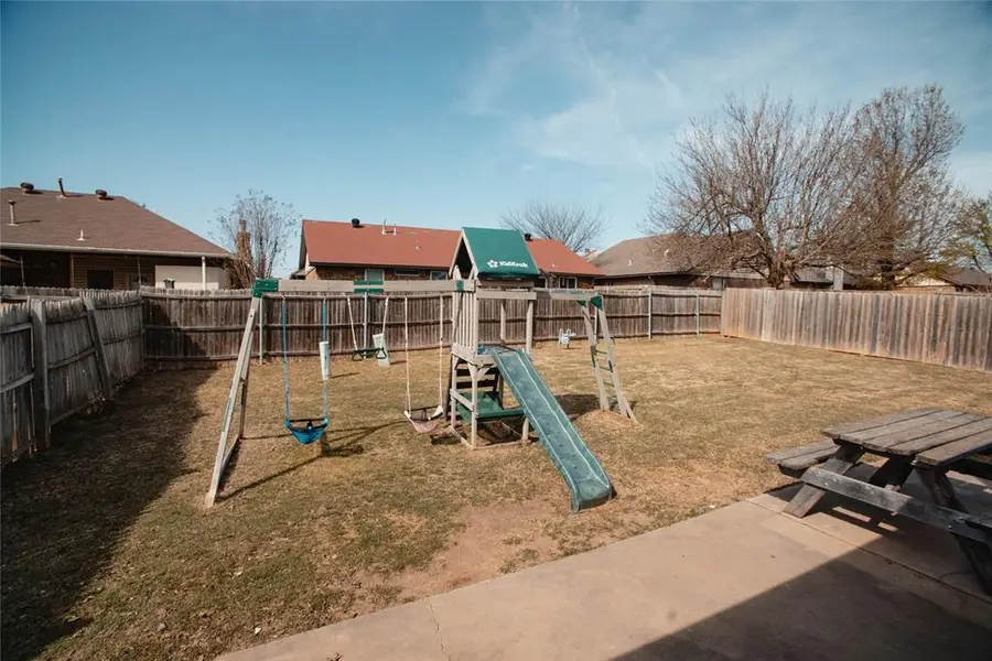 10545 Reiter Drive, Midwest City, OK 73130 - #2