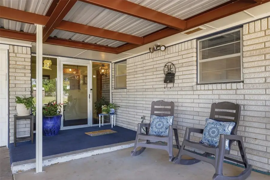 2812 Linda Lane, Del City, OK 73115 - #3