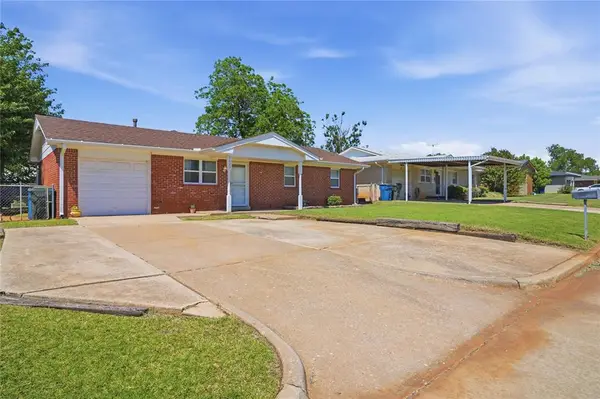 9825 Harmony Drive, Midwest City, OK 73130