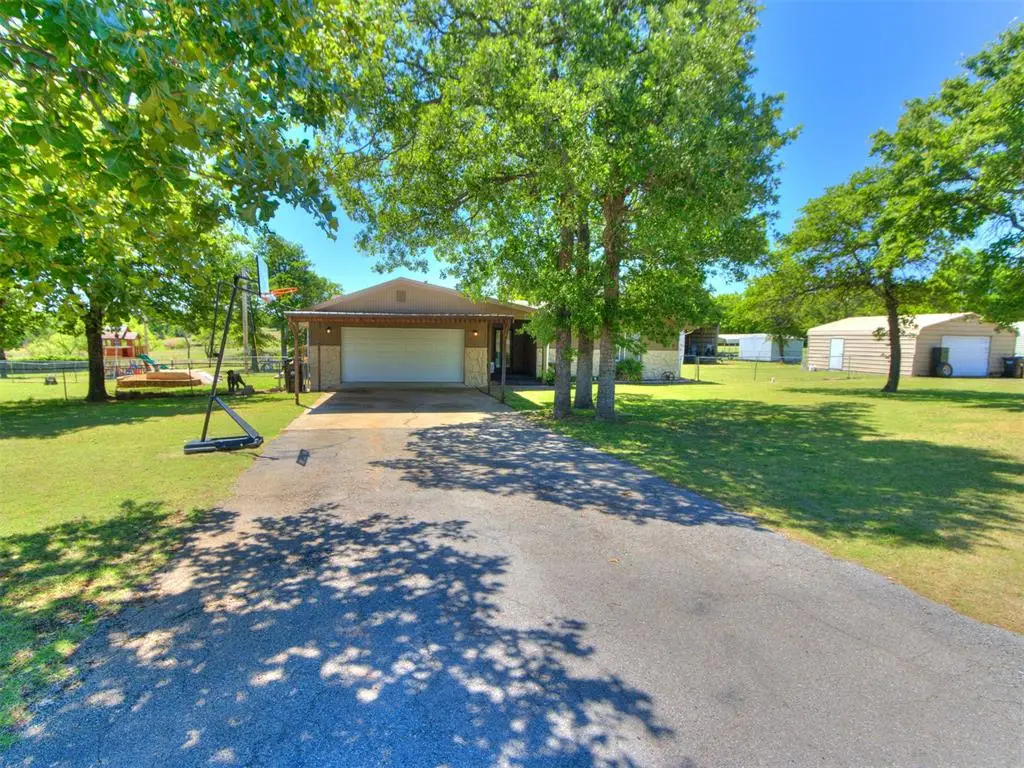 3401 Sharon Avenue, Harrah, OK 73045 - #1