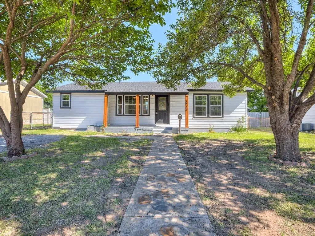 3923 SE 10th Place, Del City, OK 73115 - #1