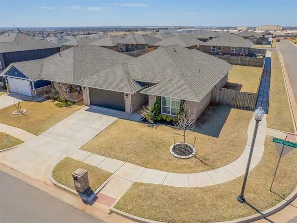 18025 Sunny Stone Court, Edmond, OK 73012
