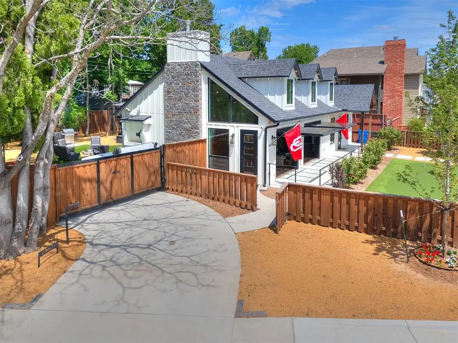 501 E Brooks Street, Norman, OK 73071 - #2
