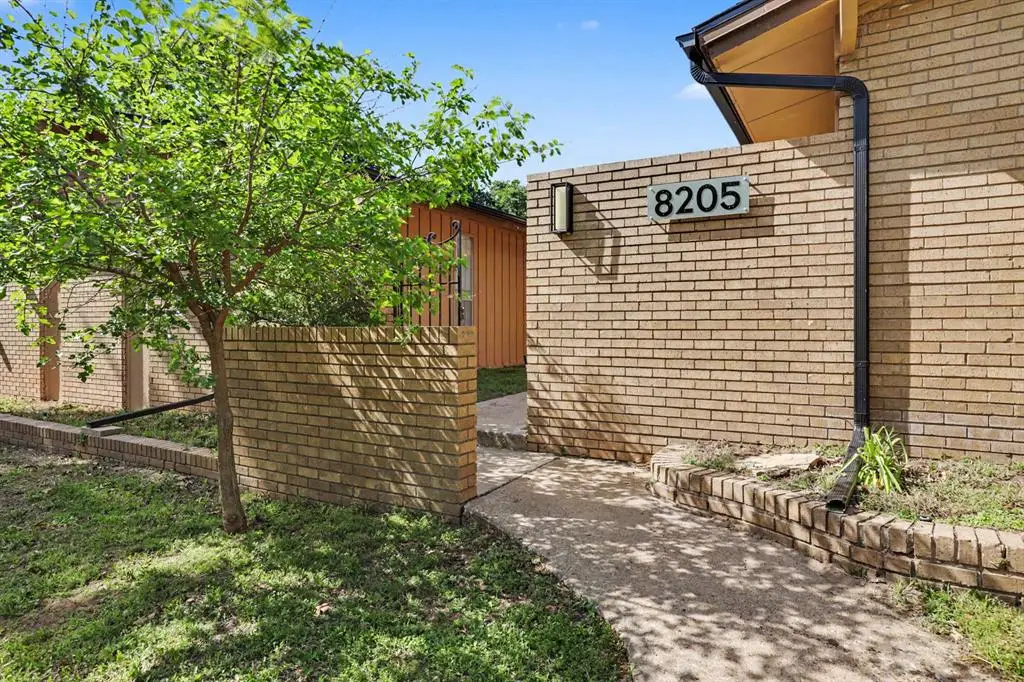 8205 Golden Oaks Road, Oklahoma City, OK 73127 - #1