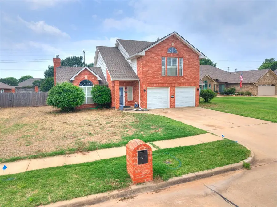 4108 Wood Castle Street, Norman, OK 73072 - #2