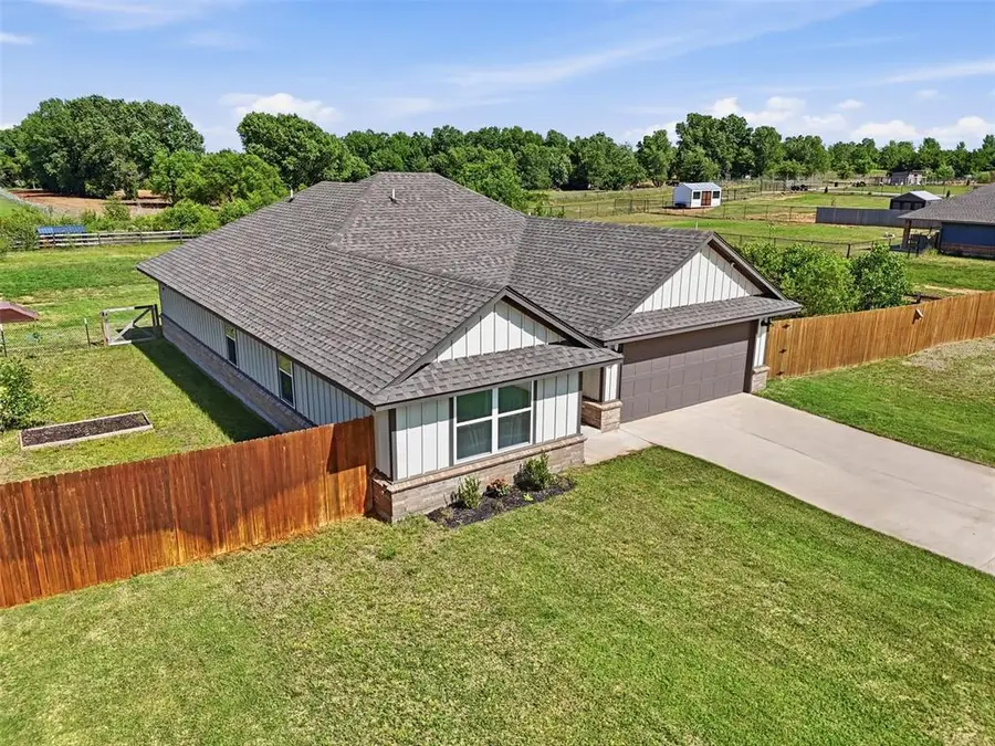 1019 Heritage Hills Drive, Tuttle, OK 73089 - #3