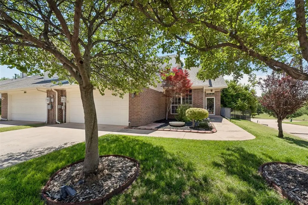701 Doe Trail, Edmond, OK 73012 - #1