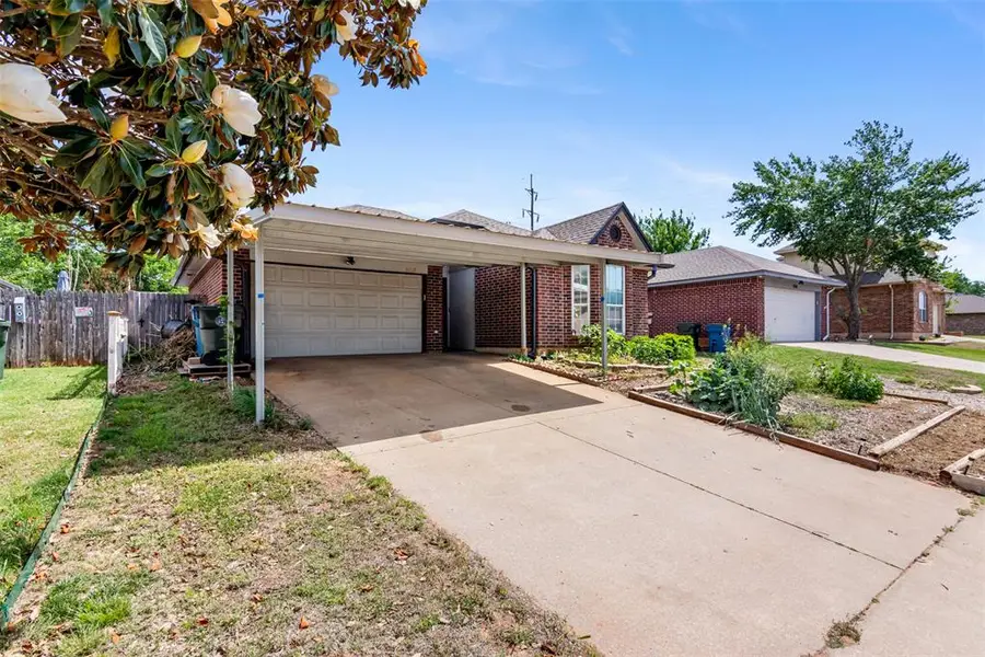 9237 Apple Drive, Midwest City, OK 73130 - #3