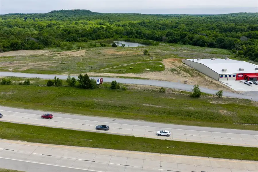 W 75 Highway, Henryetta, OK 74437 - #2