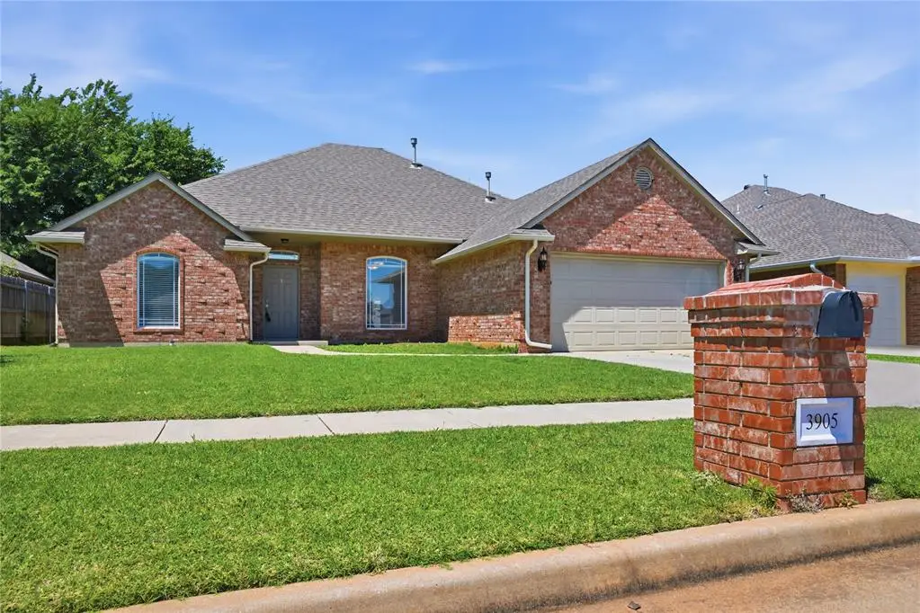 3905 Ashley Terrace, Yukon, OK 73099 - #1