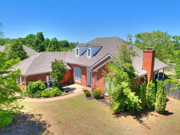 13135 Fairway Drive, Choctaw, OK 73020