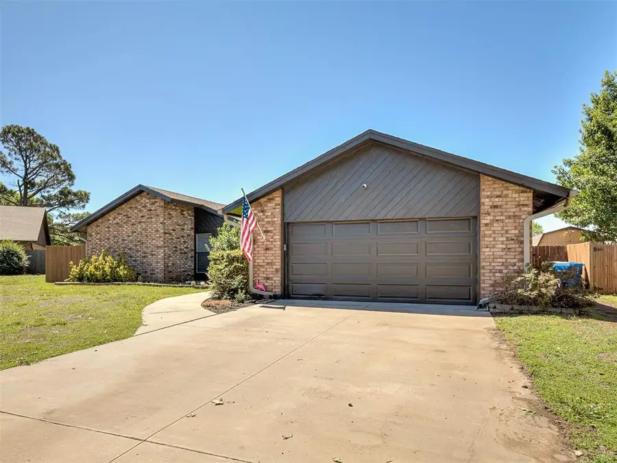 1914 Bowling Green Place, Norman, OK 73071 - #3