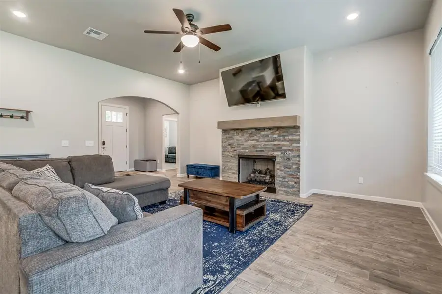 1305 N Valley View Drive, Oklahoma City, OK 73127 - #3