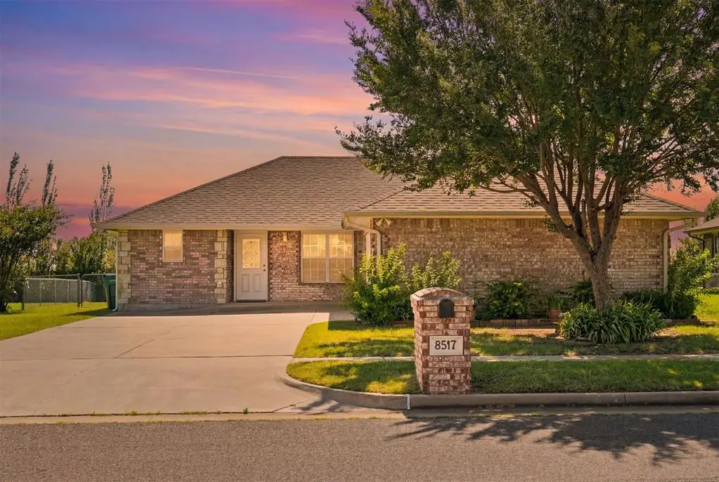 8517 N Phillips Avenue, Oklahoma City, OK 73114 - #1
