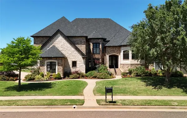 16801 Kinross Circle, Edmond, OK 73012