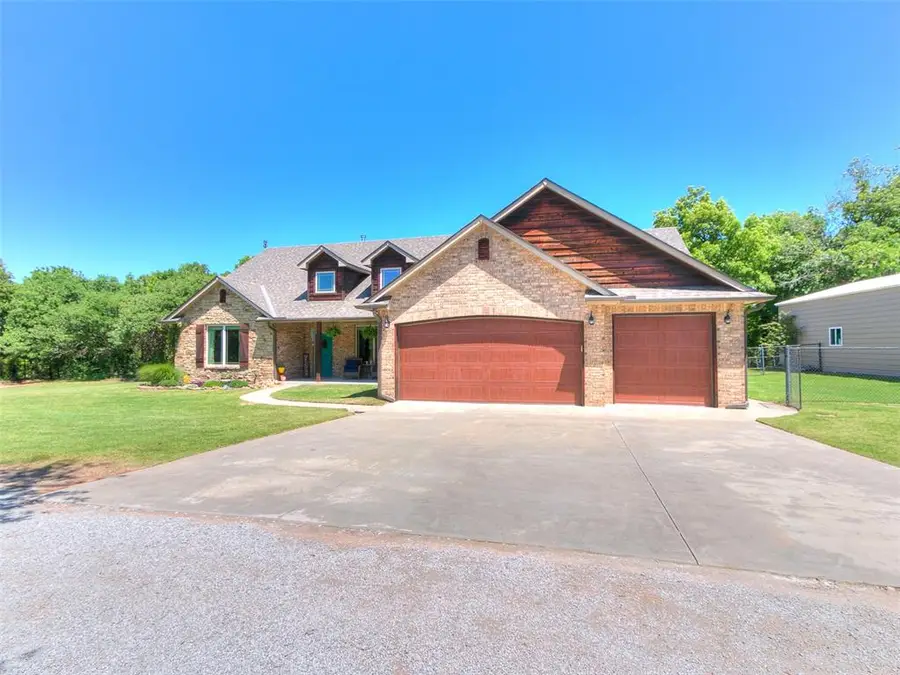 4701 S Henney Road, Choctaw, OK 73020 - #3