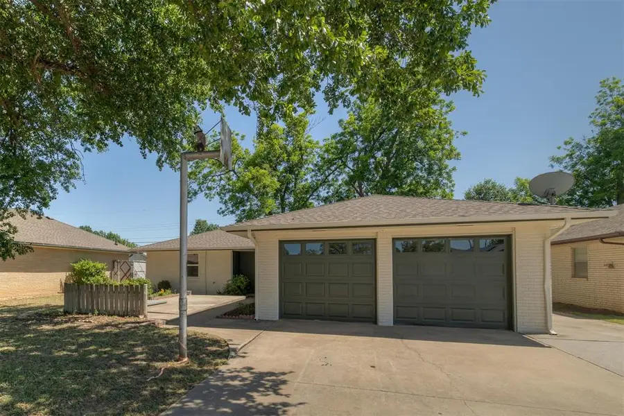 7516 NW 27th Street, Bethany, OK 73008 - #3