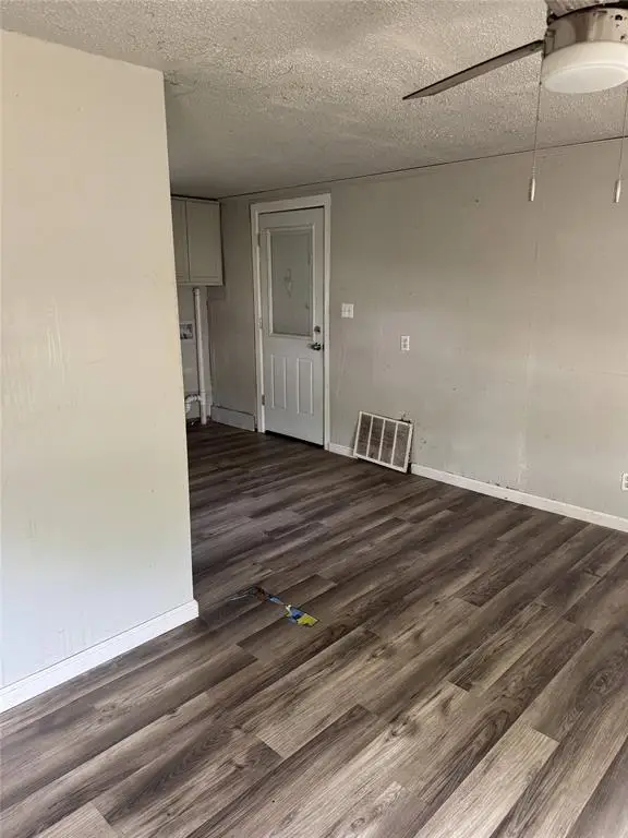 1921 N Vine Street, Oklahoma City, OK 73121 - #3