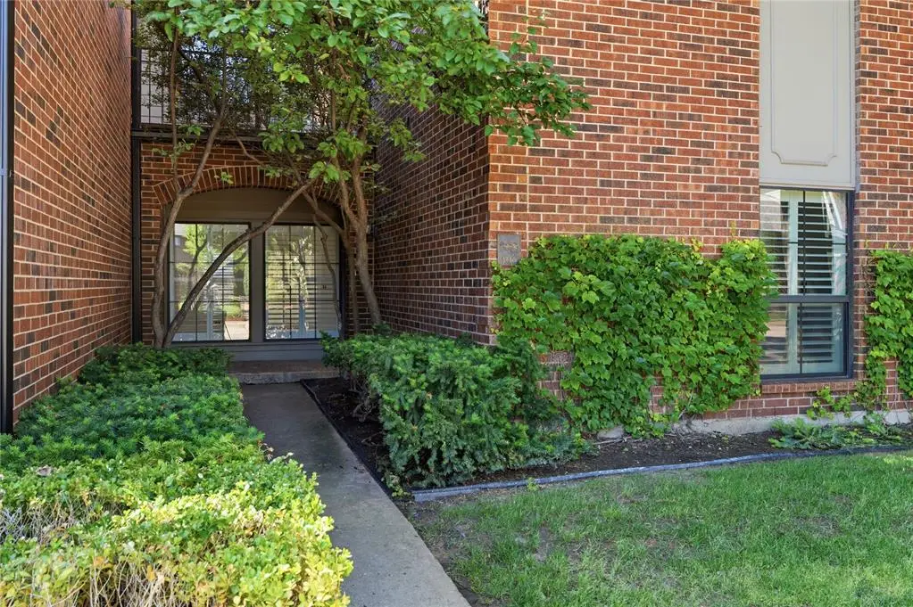 6208 Waterford Boulevard #106, Oklahoma City, OK 73118 - #1