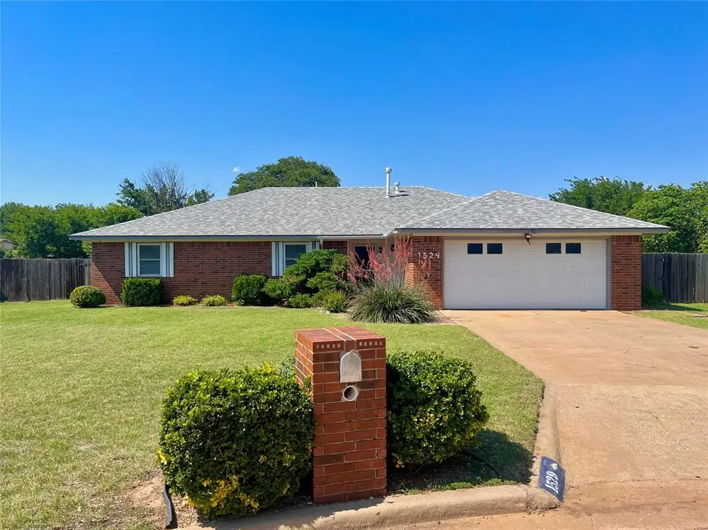 1529 Queens Court, Altus, OK 73521 - #1