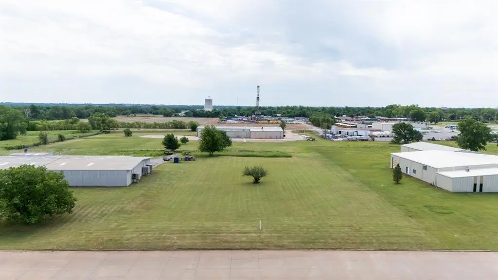 N 18th Street, Chickasha, OK 73018 - #1