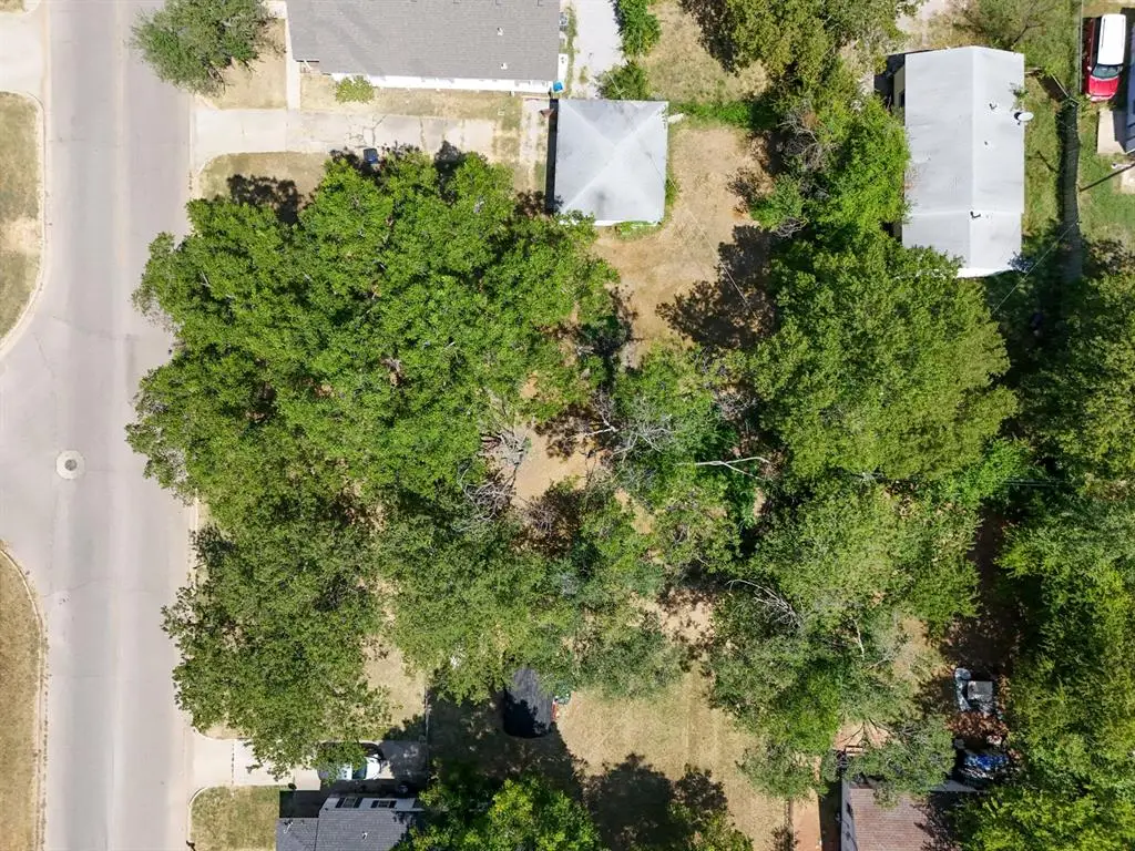 1201 N Center Avenue, Shawnee, OK 74801 - #1