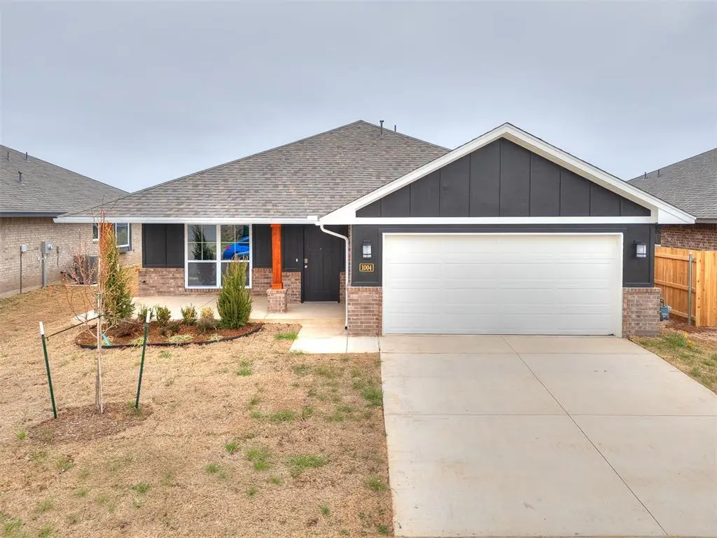 1004 Redwood Creek Drive, Yukon, OK 73099 - #1