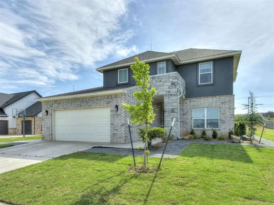 9624 Sultans Water Way, Yukon, OK 73099 - #2