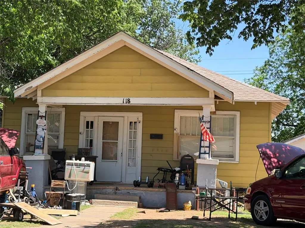 118 S Hitchcock Street, Hobart, OK 73651 - #1