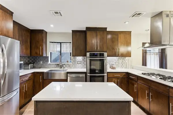 1801 Westminster Place, Nichols Hills, OK 73120