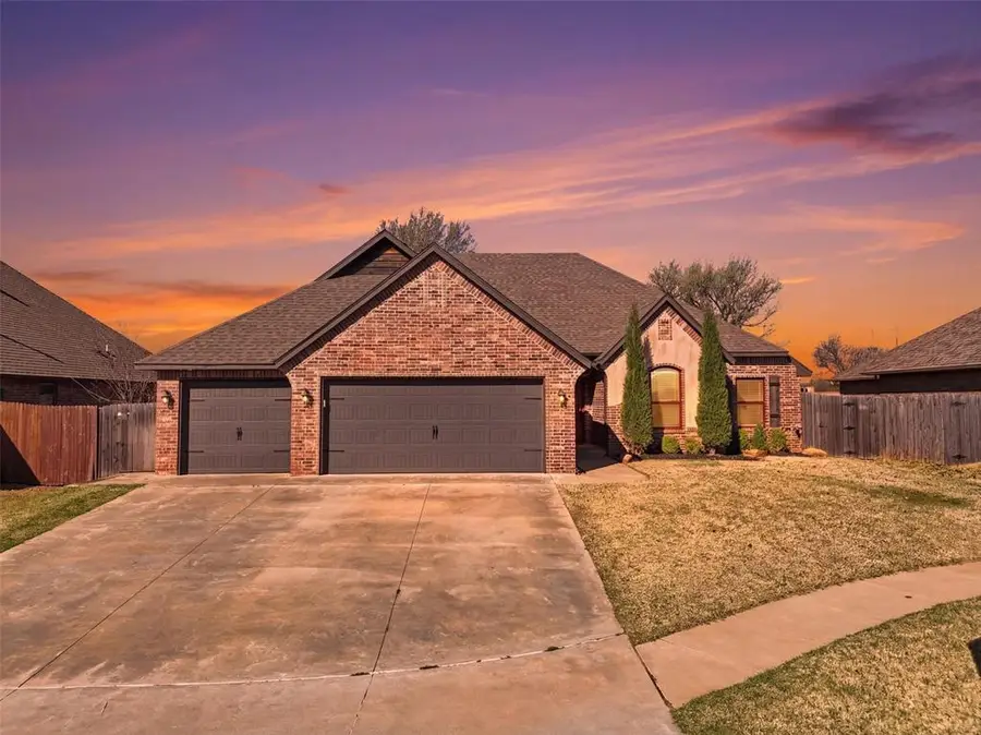 2505 Wayne Cutt Avenue, Yukon, OK 73099 - #2