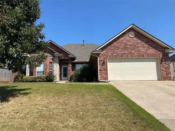 1980 Leslie Beachler Lane, Midwest City, OK 73130