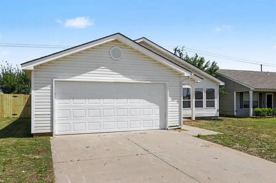 10445 Aberdeen Drive, Yukon, OK 73099 - #3