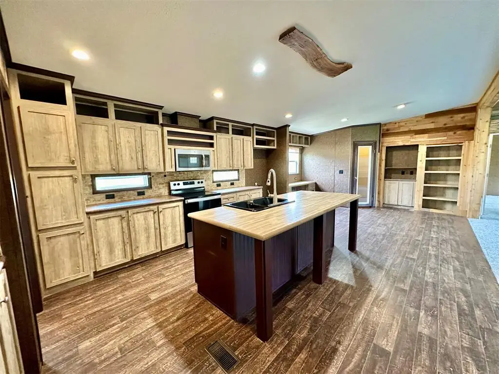 330 S Rockwell Avenue, Blanchard, OK 73010 - #1