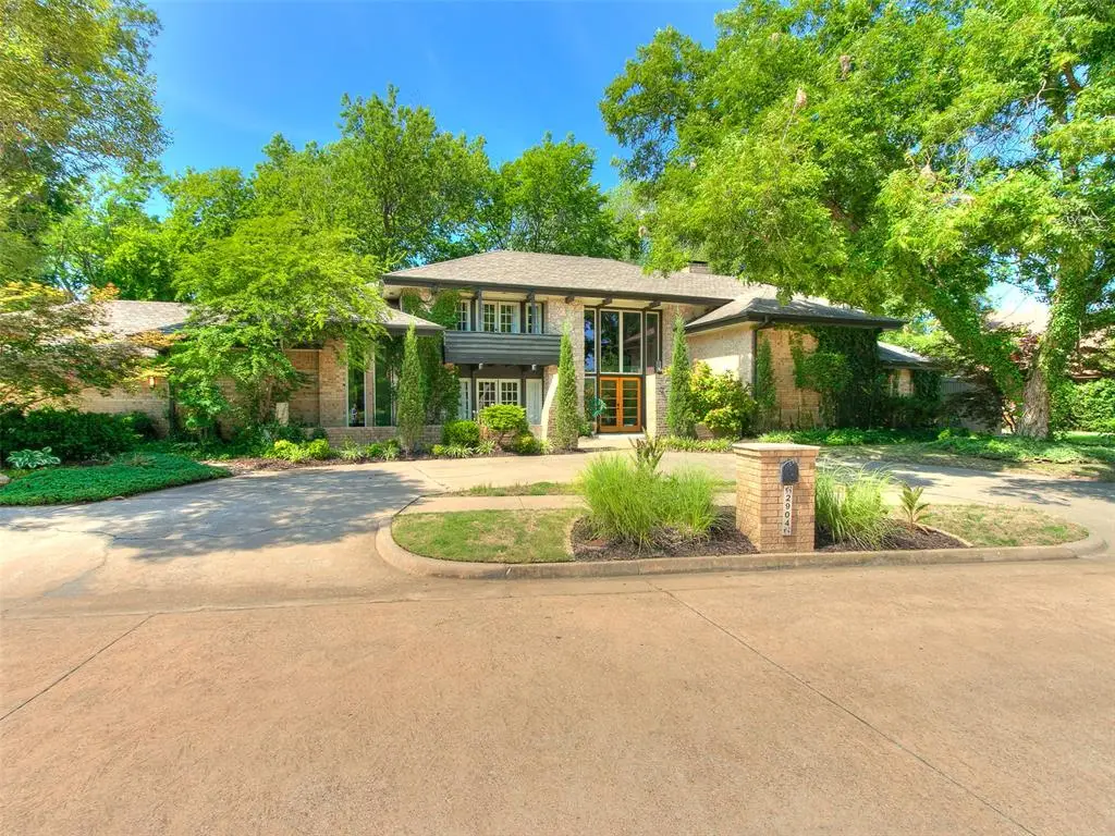 2904 Castlewood Drive, Norman, OK 73072 - #1