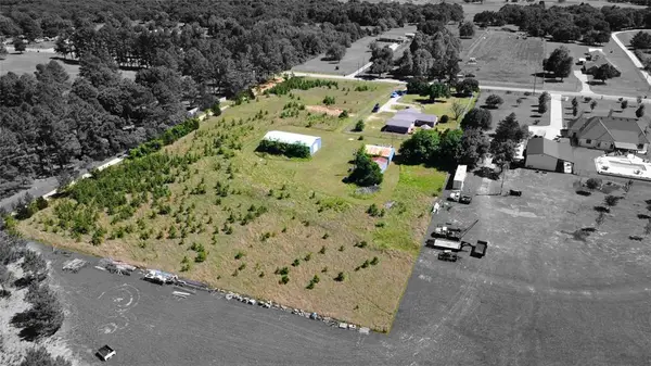 34304 Lake Road, Shawnee, OK 74801