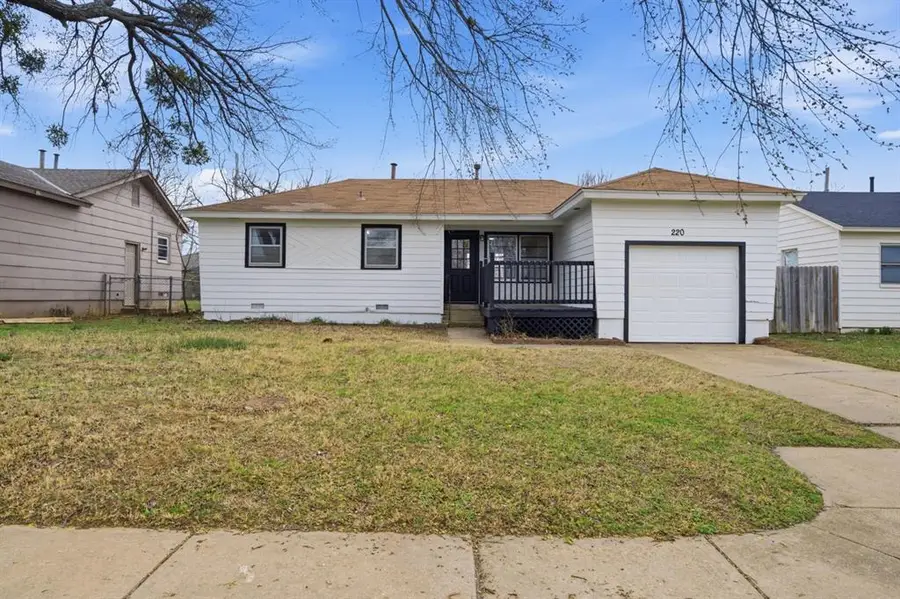 220 W 9th Street, Edmond, OK 73003 - #2
