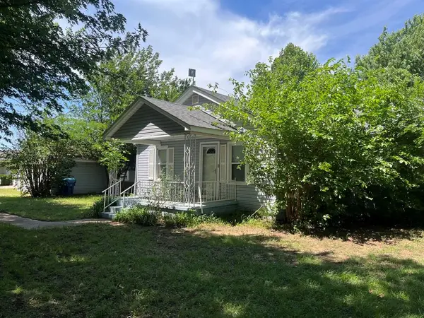 701 SW 3rd Street, Tuttle, OK 73089