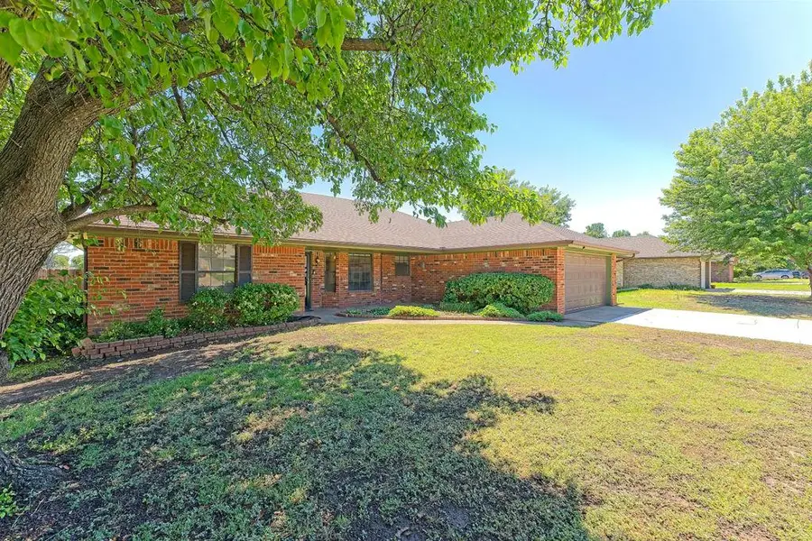 2820 Morgan Trail, Edmond, OK 73012 - #2