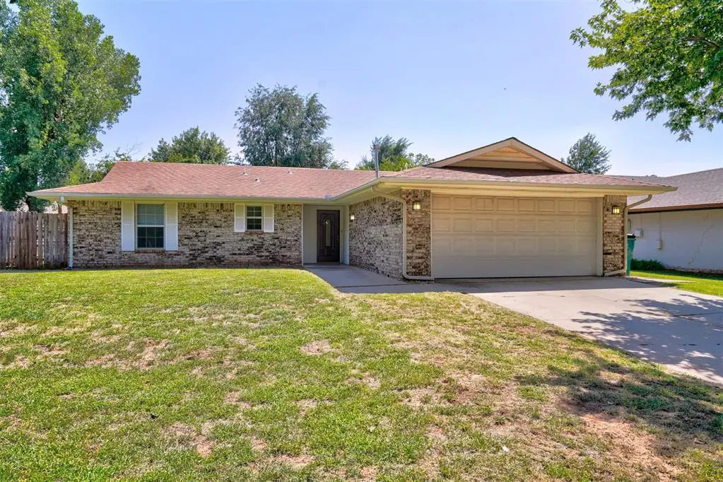 8916 Kenny Circle, Oklahoma City, OK 73132 - #1