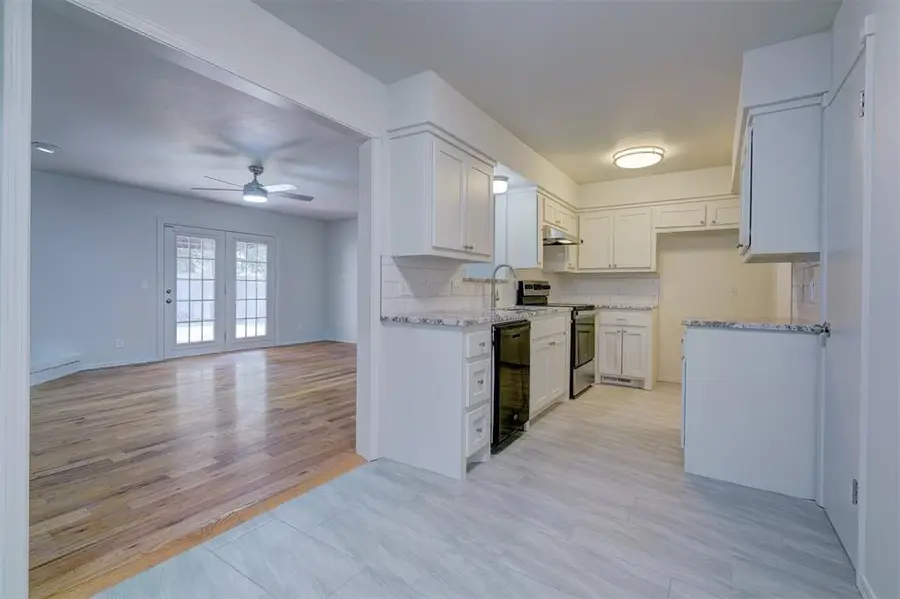8916 Kenny Circle, Oklahoma City, OK 73132 - #3