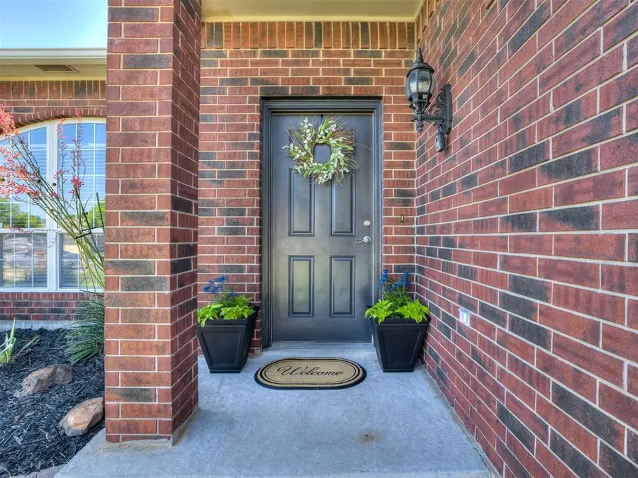 1816 Creekside Drive, Norman, OK 73071 - #2