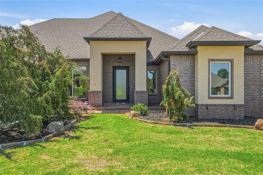 1103 Riata Road, Tuttle, OK 73089 - #3
