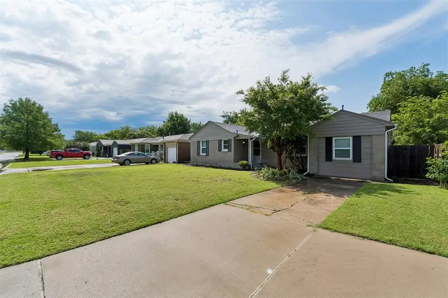 428 W Mosier Street, Norman, OK 73069 - #3