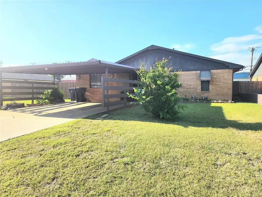 313 NW 92nd Street, Oklahoma City, OK 73114 - #2