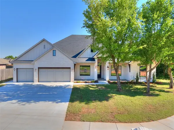 3700 Hunter Glen Drive, Oklahoma City, OK 73179