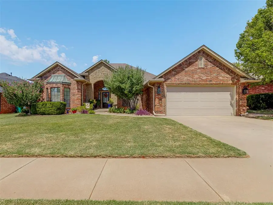 16205 Old Oak Drive, Edmond, OK 73013 - #3