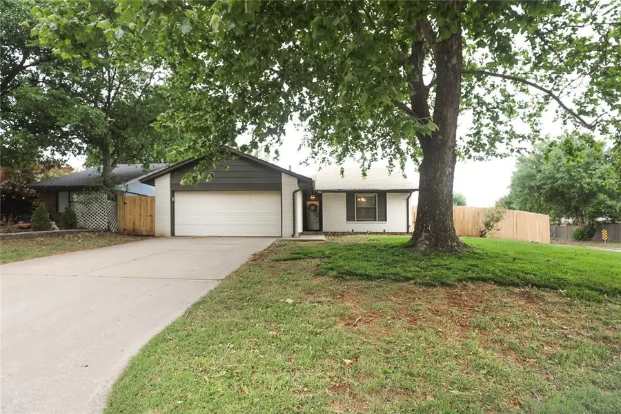 12301 SW 15th Terrace, Yukon, OK 73099 - #2